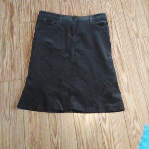 Jupe vert forêt velours cordé